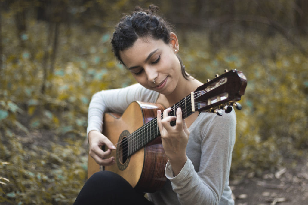 As mulheres e o violão: um breve apanhado do cenário brasileiro de violonistas 23