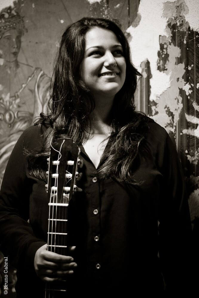 As mulheres e o violão: um breve apanhado do cenário brasileiro de violonistas 34