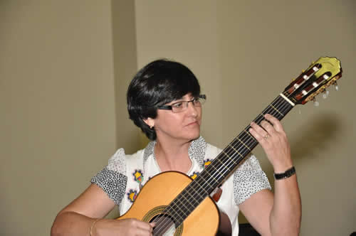 As mulheres e o violão: um breve apanhado do cenário brasileiro de violonistas 49